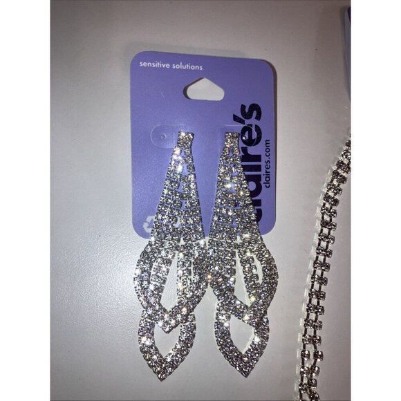 Claire's Beautiful Sparkly Crystal Formal Statement Necklace, Earrings & Hairpin - Picture 3 of 5
